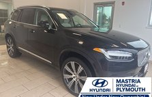 2022 Volvo XC90 T6 Inscription 6-Passenger
