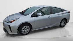 2020 Toyota Prius LE