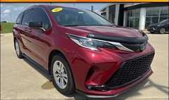 2022 Toyota Sienna XSE 7-Passenger