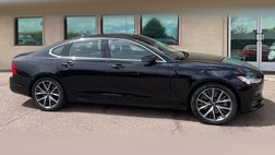 2017 Volvo S90 T6 Momentum