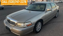 2004 Lincoln Town Car Signature