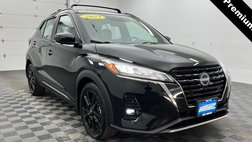 2023 Nissan Kicks SR