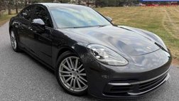 2018 Porsche Panamera 4