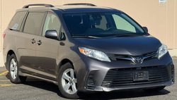 2018 Toyota Sienna LE