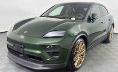 2025 Porsche Macan 4S Electric