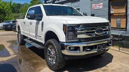 2017 Ford Super Duty F-250 Lariat