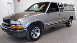 2002 Chevrolet S-10 LS
