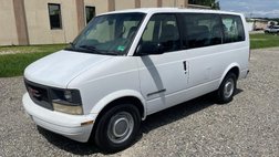 1999 GMC Safari SL