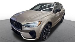 2024 Volvo XC60 Recharge T8 Ultimate Dark Theme