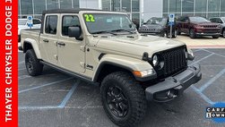 2022 Jeep Gladiator Sport