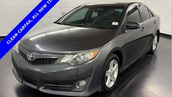2014 Toyota Camry SE