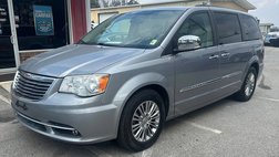 2013 Chrysler Town and Country Touring-L