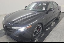 2023 Alfa Romeo Giulia Veloce