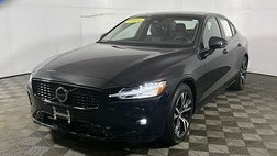 2024 Volvo S60 B5 Plus Dark Theme