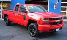 2017 Chevrolet Silverado 1500 Custom