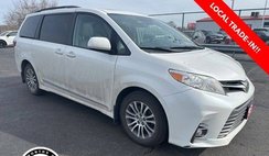 2019 Toyota Sienna XLE