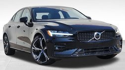 2024 Volvo S60 B5 Core Dark Theme