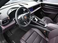 2025 Porsche Macan 4 Electric