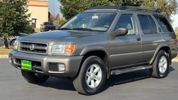 2004 Nissan Pathfinder SE