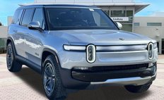 2025 Rivian R1S Adventure