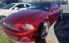 2014 Ford Mustang V6