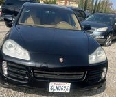 2010 Porsche Cayenne Tiptronic