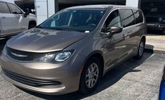 2017 Chrysler Pacifica LX