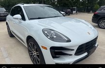 2018 Porsche Macan Turbo