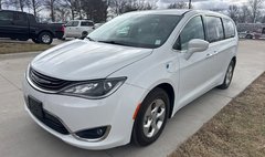 2018 Chrysler Pacifica Hybrid Touring Plus