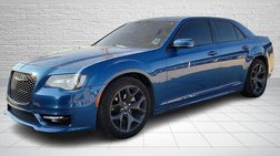 2023 Chrysler 300 Touring L