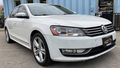 2013 Volkswagen Passat V6 SEL Premium