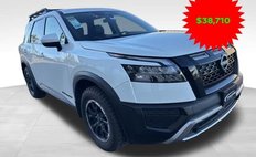 2025 Nissan Pathfinder Rock Creek