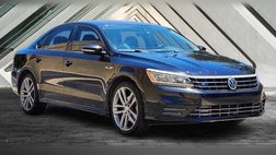 2018 Volkswagen Passat R-Line