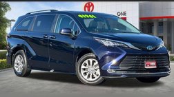2023 Toyota Sienna XLE
