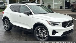 2024 Volvo XC40 XC40 Core, B5 AWD Gas (mild hybrid), Gasoline, Dark