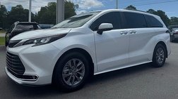 2024 Toyota Sienna XLE