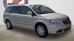 2016 Chrysler Town and Country Touring