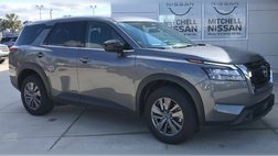 2025 Nissan Pathfinder S