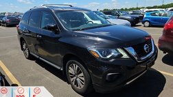 2020 Nissan Pathfinder S