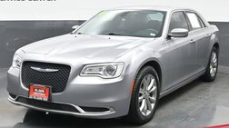 2018 Chrysler 300 Touring
