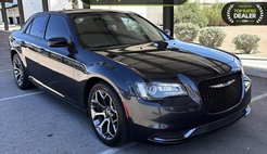 2018 Chrysler 300 Touring