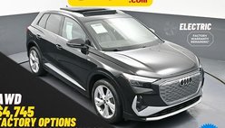 2023 Audi Q4 e-tron quattro Premium 50
