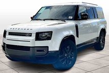 2024 Land Rover Defender 130 P400 Outbound