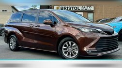 2023 Toyota Sienna XLE