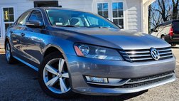 2015 Volkswagen Passat Sport PZEV 5M