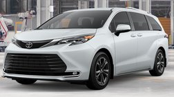 2026 Toyota Sienna Platinum 7-Passenger