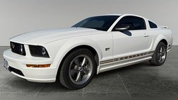 2005 Ford Mustang GT Deluxe