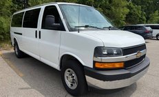 2025 Chevrolet Express LT 3500