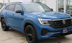 2025 Volkswagen Atlas Cross Sport SEL R-Line Black 4Motion