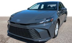 2025 Toyota Camry Hybrid LE